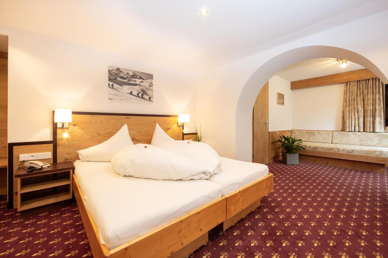 Hotel Garni Tyola Ишгль Экстерьер фото
